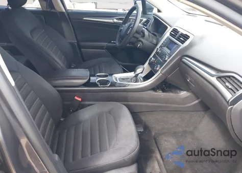 2013 Ford Fusion Se z USA, uszkodzony, nr VIN 3FA6P0H7XDR315942